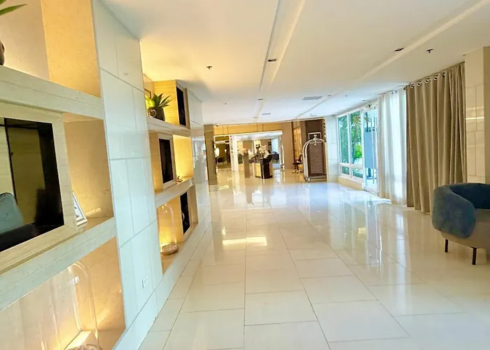 Shell Residences Staycation Moa & Naia By Keith 4* Manila